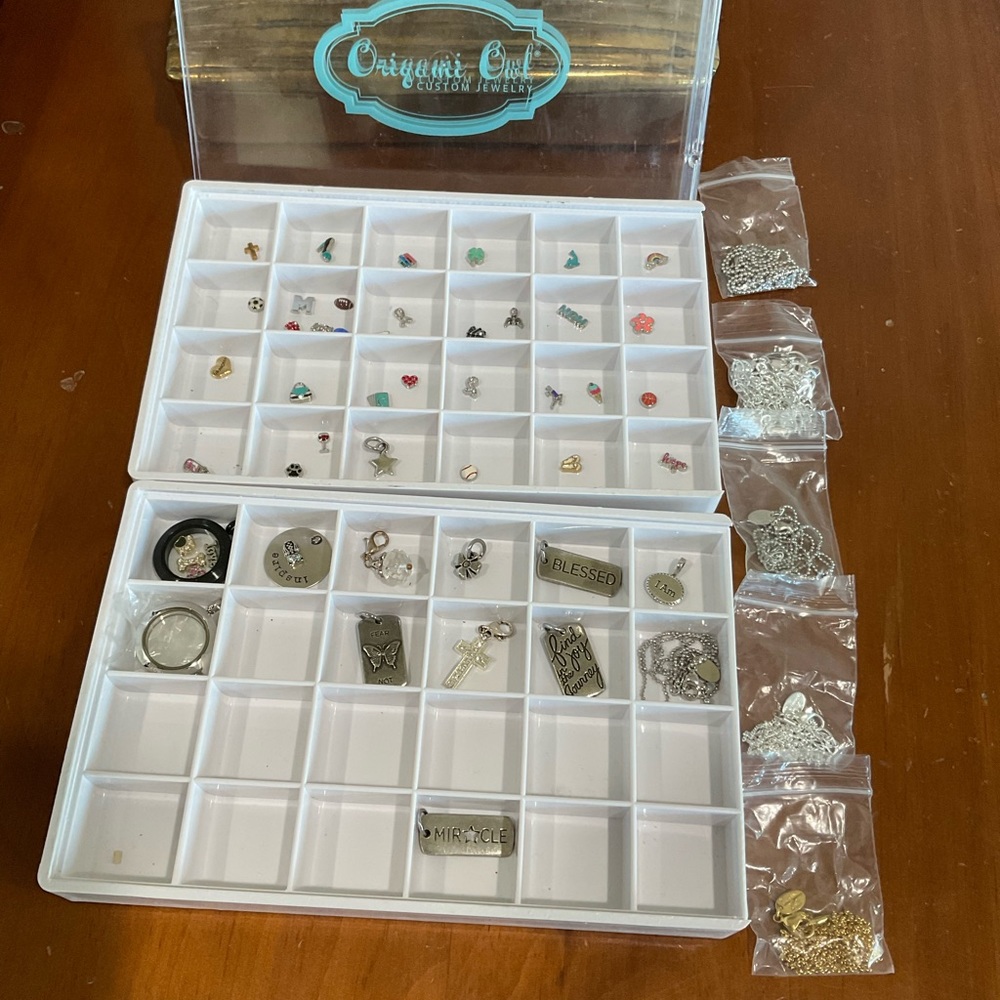 Vintage Origami Owl items